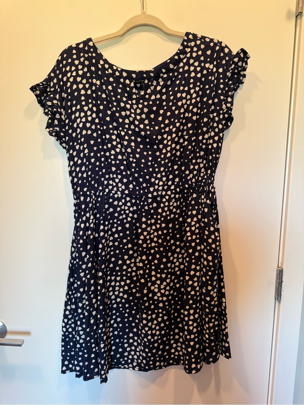 Women’s Navy Blue Short Sleeve Dress with Cream Heart Print
